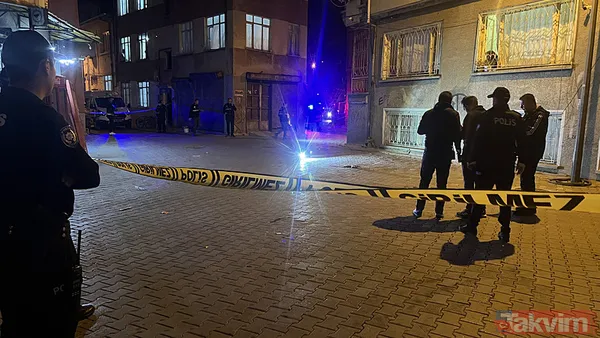 Tartışmanın Büyüyüp Kavgaya Dönüşmesi Üzerine Karşı Gruptan Ferhat U. İle Doğukan İ., Tabancayla, Kaçın Ve Tuğral'a Ateş Açtı. Ali Tuğral Bacağından, Nedim...