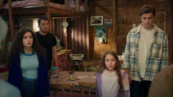 nebahat-suzana-yardim-edecek-mi-kardeslerim-53-bolum-2-fragmani-yayinlandi-akifi-bu-yaptiklarina-pisman-etmeye-1652994965782.jpg Nebahat, Suzan’a yardım edecek mi? Kardeşlerim 53. bölüm 2. fragmanı yayınlandı: “Akif’i bu yaptıklarına pişman etmeye var mısın?”-4