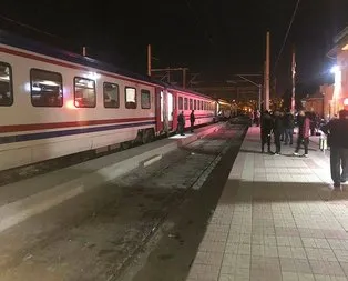 Doğu Ekspresi’nin vagonu raydan çıktı