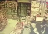 Kargocuların bıçaklı saldırı anı kamerada