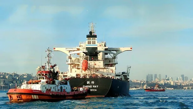 son-dakika-istanbul-bogazi-gemi-trafigine-kapatildi-170-bin-ton-komur-yuklu-gemi-ariza-yapti-1644677269754.jpeg Son dakika: İstanbul Boğazı gemi trafiğine kapatıldı! 170 bin ton kömür yüklü gemi arıza yaptı-1