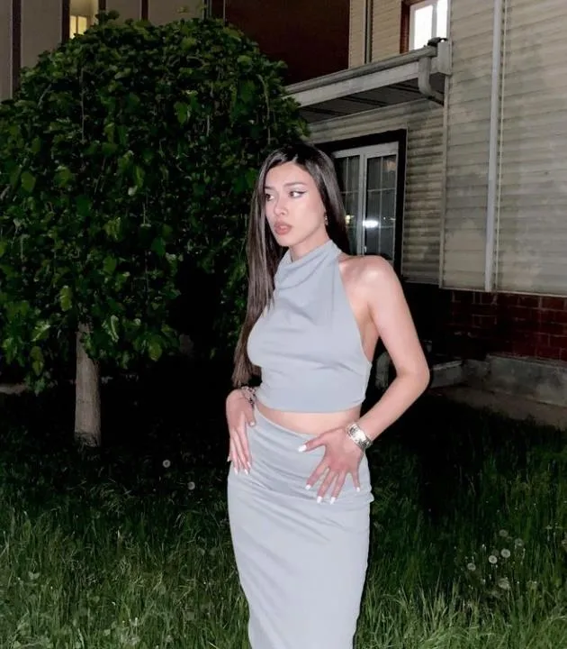 mert-yazicioglunun-hizina-yetisilmiyor-afra-saracoglu-dilan-cicek-deniz-derken-meger-unlu-sarkiciyla-da-ask-ya-1724375478883.jpeg Mert Yazıcıoğlu'nun hızına yetişilmiyor! Afra Saraçoğlu, Dilan Çiçek Deniz derken meğer ünlü rapçiyle de aşk yaşamış...-4