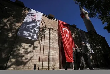 Yunanistan'da Kariye Camii hazımsızlığı! İbadete açılmasından rahatsız oldular