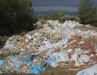İzmir'in ormanlık alan kaçak dökümler nedeniyle moloz ve hafriyat alanına döndü