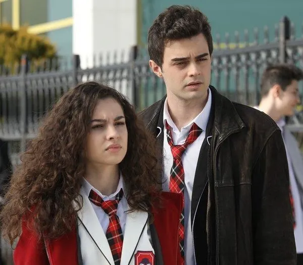 kardeslerim-7-bolum-canli-izle-atv-dizisi-kardeslerim-son-bolum-izle-1617470396061.jpeg Kardeşlerim 7. bölüm canlı izle! ATV dizisi Kardeşlerim son bölüm izle-8