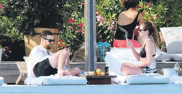 Oğulcan Engin ve Ezgi Eyüpoğlu'ndan Bodrum'da ön balayı