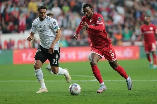 besiktas-antalya-deplasmanindan-galip-cikti-1683396125366.jpeg Beşiktaş Antalya deplasmanından galip çıktı-2