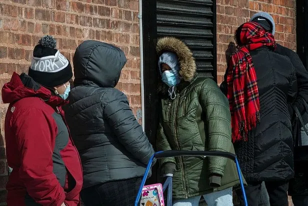 Son dakika: New York'ta Kovid-19 bilançosu açıklandı: Ölümler 27 Mart'tan bu yana en düşük seviyeyi gördü-3