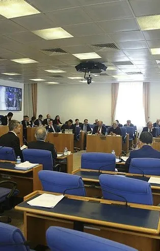 Karayolları Trafik Kanunu ile bazı kanunlarda değişiklik teklifi komisyonda kabul edildi