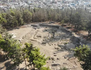 8400 yıl kesintisiz yaşam alanı olarak kullanıldı! Yumuktepe Höyüğü'nde kazı çalışmaları sürüyor