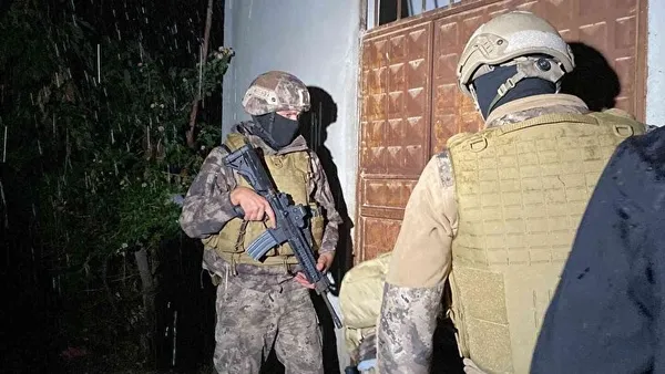Son dakika: Mersin'de PKK operasyonu-4
