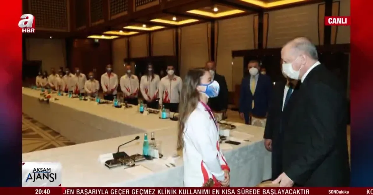 Başkan Erdoğan milli sporcuları kabul etti