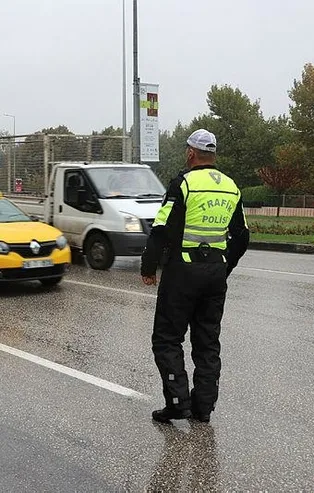 İşte ‘Çakar lamba’ uygulamasının ilk gününde İstanbul'da kesilen ceza