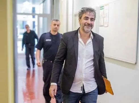 Die Welt gazetesinin eski Türkiye Temsilcisi Deniz Yücel’in başsavcıya hakaret davasında son dakika gelişmesi-1