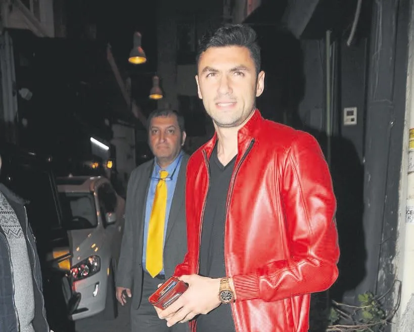 Sosyetik peşindeydi