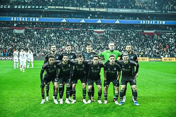 Beşiktaş, Fernando Santos ile çıktığı ilk maçta Karagümrük'ü devirdi-5