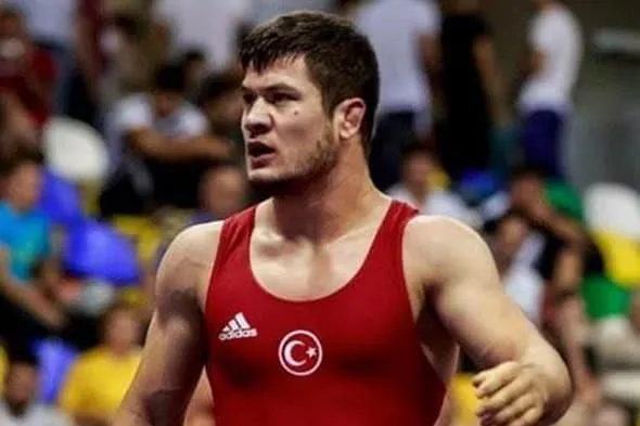 kadin-gures-milli-takimi-avrupa-sampiyonasini-5-madalya-ile-tamamladi-1682107603973.jpeg Kadın Güreş Milli Takımı, Avrupa Şampiyonası'nı 5 madalya ile tamamladı-7