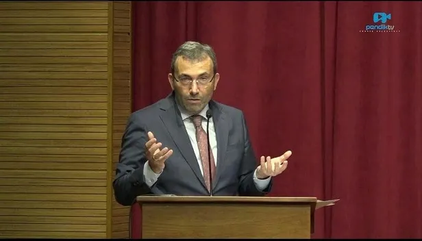 chpli-meclis-uyesi-yakup-yeterden-saskinlik-verici-aciklama-ibb-hizmetlerini-yerin-altindan-yapiyor-siz-gormuy-1666030848310.jpeg CHP’li Meclis üyesi Yakup Yeter'den şaşkınlık verici açıklama: İBB hizmetlerini, yerin altından yapıyor siz görmüyorsunuz-3