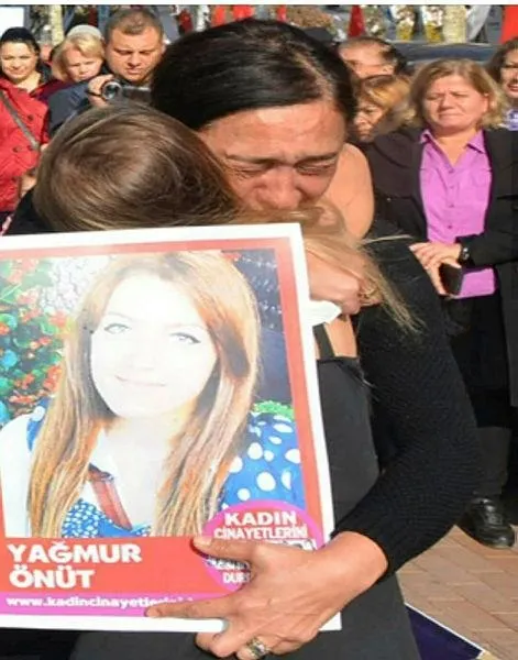 Son dakika: Genç kızın ölümü şakaymış! Pompalı tüfekle vurularak öldürülen Yağmur Önüt'ün annesi haykırdı-3