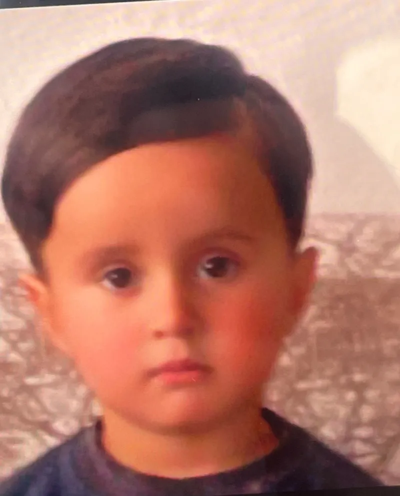 bursada-kan-donduran-baba-vahseti-3-cocugunun-kanina-girdi-2sini-kesici-alet-1ini-bogarak-oldurdu-1716998808091.jpg Bursa'da kan donduran baba vahşeti! 3 küçük yavrusunun kanına girdi: 2'sini kesici alet, 1'ini boğarak öldürdü! Anne detayı ise...-4