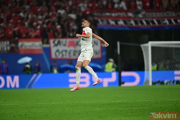 2019'da Bozkurt işaretini yasaklamışlardı! Avusturya'ya Merih Demiral'dan bozkurt işaretli ayar! İşte tarihi maçtan muhteşem kareler - 20