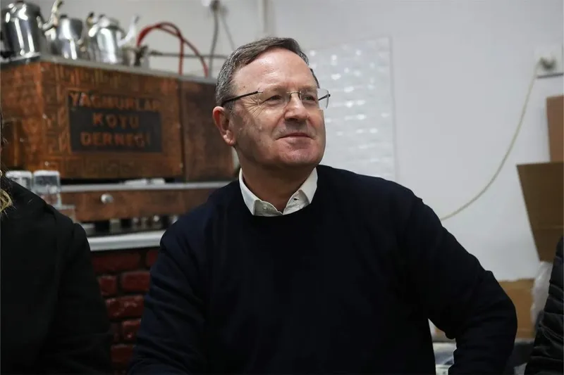 chpyi-yine-chpliler-ele-verdi-siledeki-ikinci-dalga-etkin-pismanlikla-geldi-baki-aydoner-ve-imamoglunun-danism-1766482287302.jpeg CHP'yi yine CHP'liler ele verdi! Şile'deki ikinci dalga "etkin pişmanlık"la geldi: Baki Aydöner ve İmamoğlu'nun danışmanı listede-2