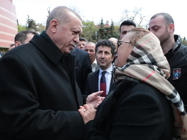 Eski İTO Başkanı Atalay Şahinoğlu'na veda! Başkan Erdoğan tabuta omuz verdi-4