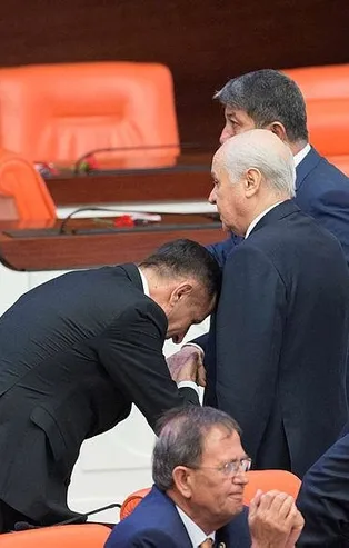 Akşener'den partililere Bahçeli tepkisi