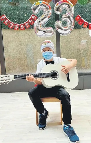 9 yaşında lösemiye yakalanan Hasan Ali'ye aranan ilik nakli Ağabeyi Muhammet Ali'den geldi