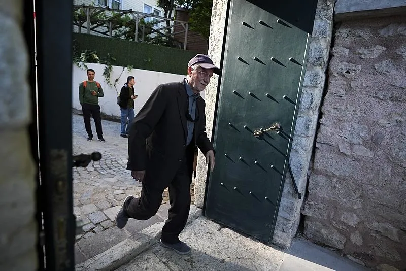 Yeniden ibadete açılan Kariye Camii'ne vatandaşlar akın etti: Başkan Erdoğan ve emeği geçenlerden Allah razı olsun-13