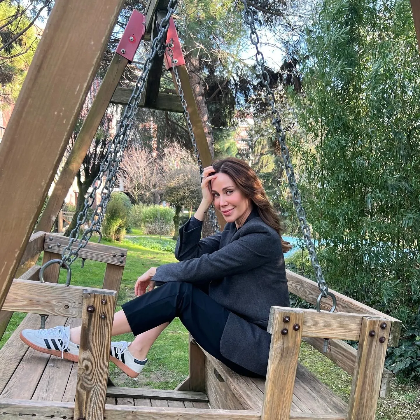 Demet Şener tatil sezonunu açtı: Şezlongta ilk poz geldi! 48’lik Demet cesaretini konuşturdu - 15