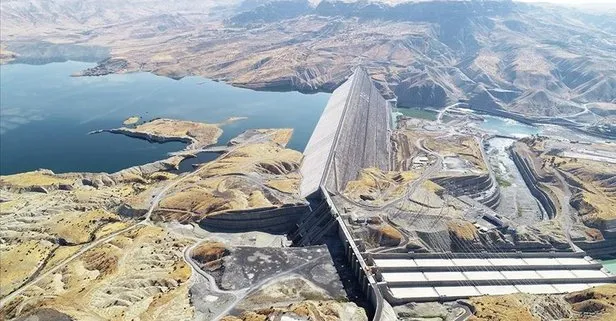 Tarım ve Orman Bakanı Bekir Pakdemirli: Ülkemizin en büyük 4. hidroelektrik santrali olan Ilısu Prof. Dr. Veysel Eroğlu Barajı tam kapasite üretime başladı