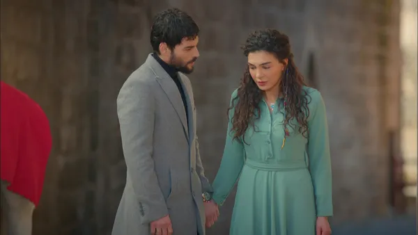 Hercai 2. yeni bölüm 2. fragman: Kimse dünyayı ayaklarıma sermeyecek ben de kendim almaya karar verdim-6