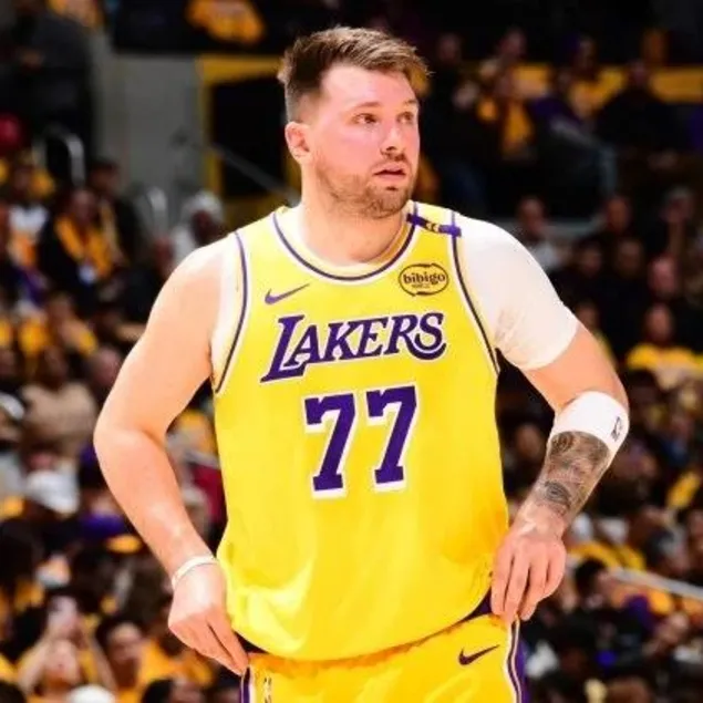 Luka Doncic ilk kez forma giydi!