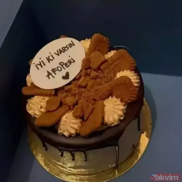 Afra Saraçoğlu 28. yaşını kutladı: Çocukluk fotoğrafı yoğun ilgi gördü - 3