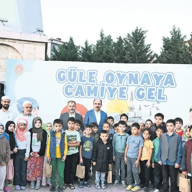 Konya’da ’’Güle Oynaya Camiye Gel’’ çoşkusu başladı