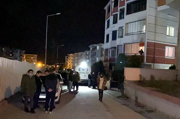 Tekirdağ'da anne ve babasını öldürüp intihar etmişti! Son mesajı ortaya çıktı