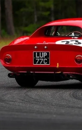 Ferrari 488 Pista Spider tanıtıldı