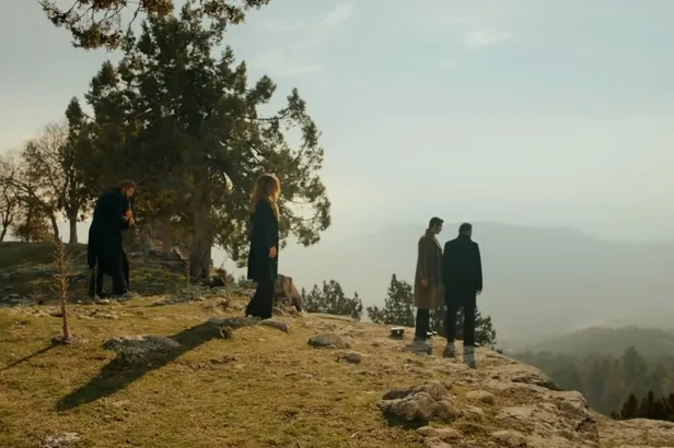 yulari-boynuna-kendisi-doladi-bir-zamanlar-cukurova-86-bolum-fragmani-mahser-midillisi-tongaya-dusuyor-1614353779412.jpg Yuları boynuna kendisi doladı! Bir Zamanlar Çukurova 86. bölüm fragmanı: Mahşer midillisi tongaya düşüyor-5