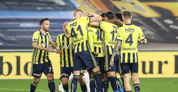 Kartlar yeniden dağıtılıyor: Fenerbahçe, Beşiktaş ile farkı 2 puana indirdi
