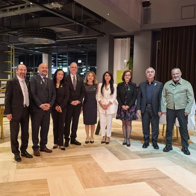 Türkler’e büyük alkış