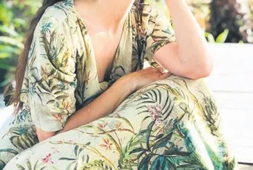 Aslı Tandoğan doğal haliyle dikkat çekti