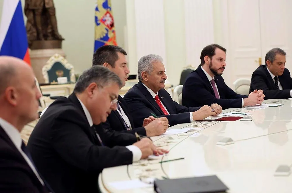 Putin ve Yıldırım görüşmesi sona erdi-2
