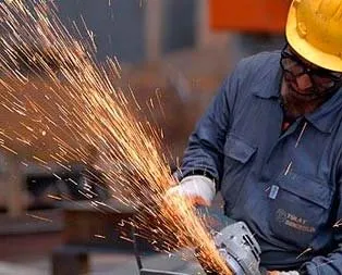 Tatilde çalışanın ücreti artar