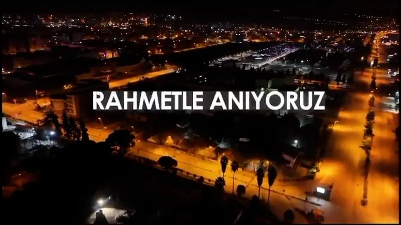 6-subat-gecesi-polis-anonslarinda-iki-katli-bina-cokmus-durumda-tamam-1738799117428.jpeg Osmaniye Emniyeti, deprem anına ait polis telsizi anonsları ve güvenlik kamerası görüntülerini paylaştı. (DHA)