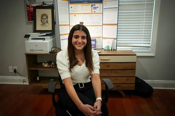 Lara Özkan’ın yazdığı bilim kitabı Amazon’da en çok satanlar listesinde-1