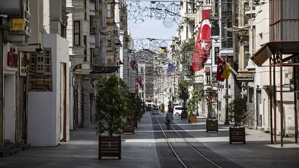SON DAKİKA: Bakanlık cevapladı: Cuma namazına gitmek serbest mi? Kısıtlama kaç gün sürecek? Kimler muaf? Nereler açık?-13