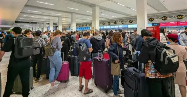 Manchester’da tüm uçuşlar iptal edildi! Elektrik kesintisi havalimanında kaos yarattı: Yolcular sıkıştı valizler sahipsiz kaldı