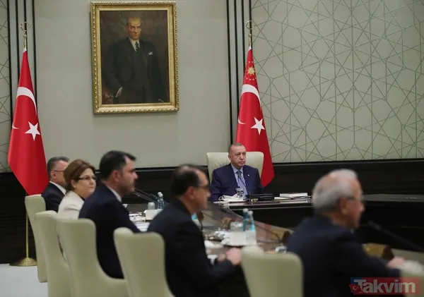 SON DAKİKA: Türkiye'nin gözü bu toplantıda! Cumhurbaşkanlığı Kabinesi toplandı - 15