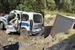 İzmir’de facia! Freni patlayan tır 10 aracı biçti: 1 polisimiz şehit oldu | Olay yerinde fren izi detayı